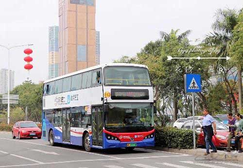 深圳巴士租車(chē):22座車(chē)貴過(guò)48座,何解?